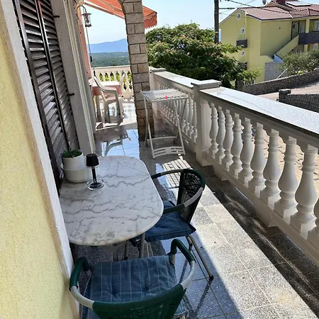 Nikola Apartman *